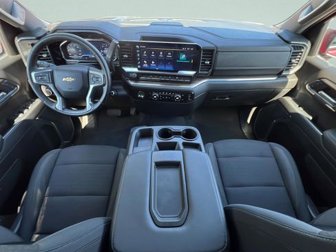 Used 2023 Chevrolet Silverado 1500 LT AWD/4WD image 11