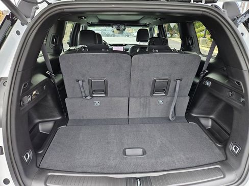 New 2025 Jeep Grand Cherokee L Limited image 24