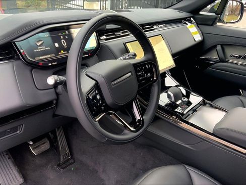 New 2026 Land Rover Range Rover Sport Dynamic SE image 8