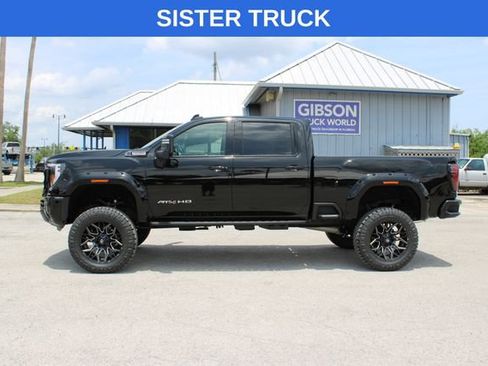 Used 2026 GMC Sierra 2500 AT4 w/ AT4 Premium Plus Package AWD/4WD image 7