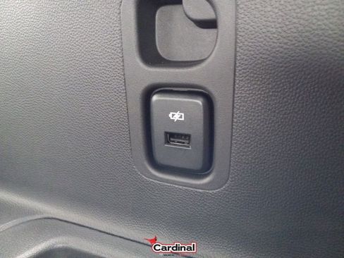 Used 2024 Buick Enclave Premium image 26