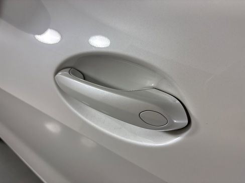 Used 2022 BMW X5 xDrive45e w/ M Sport Package image 14