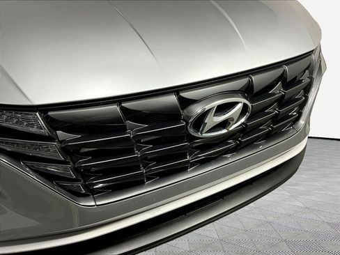 Used 2022 Hyundai Tucson SEL w/ Cargo Package AWD/4WD image 32