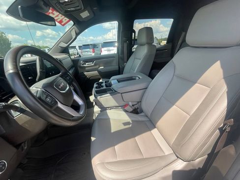 Used 2023 GMC Sierra 1500 SLT AWD/4WD image 21