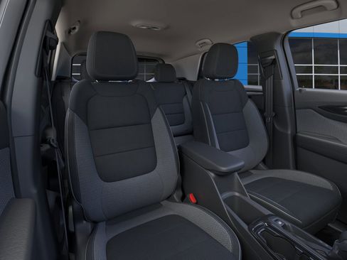 New 2026 Chevrolet TrailBlazer LT w/ Convenience Package FWD image 16