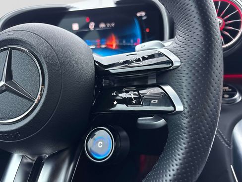 Used 2023 Mercedes-Benz SL 55 AMG 4MATIC image 12