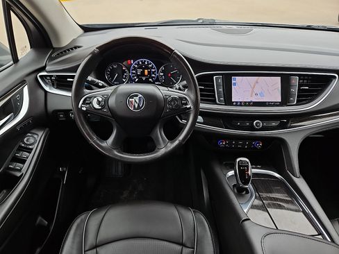 Used 2020 Buick Enclave Avenir w/ Avenir Technology Package AWD/4WD image 10