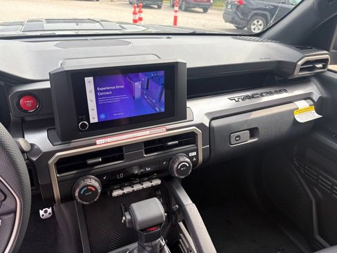 New 2026 Toyota Tacoma TRD Sport AWD/4WD image 39
