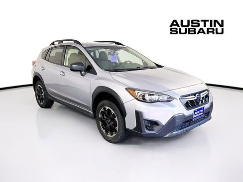 Used 2021 Subaru Crosstrek 2.0i image 1