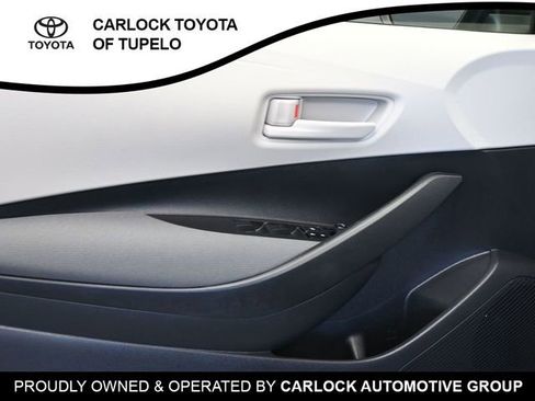 Used 2025 Toyota Corolla LE image 20
