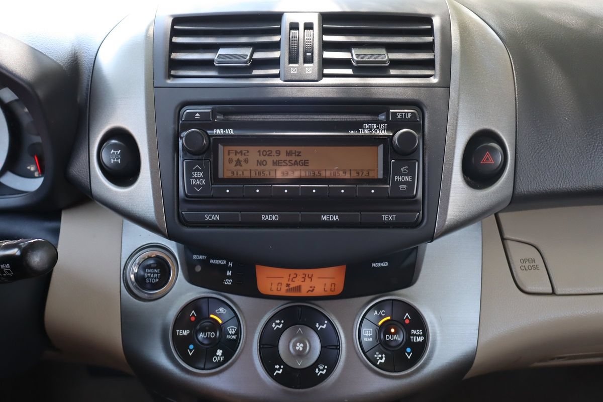 Used 2012 Toyota RAV4 Limited w/ Premium Plus Value Pkg AWD/4WD image 35