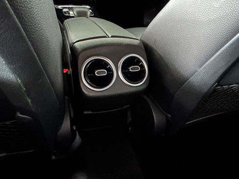 Used 2020 Mercedes-Benz A 220 image 43