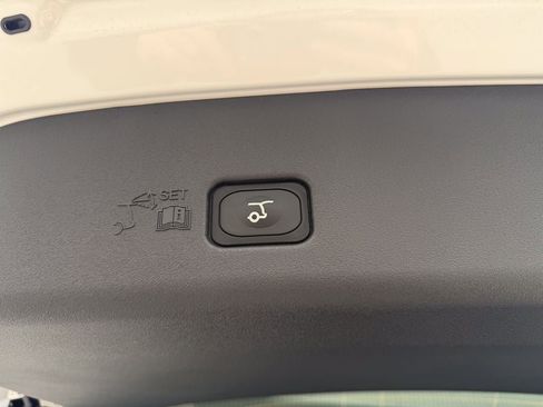 New 2026 Lincoln Nautilus Reserve w/ Jet Appearance Package image 22