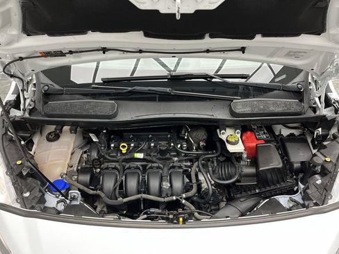 Used 2020 Ford Transit Connect XLT image 22