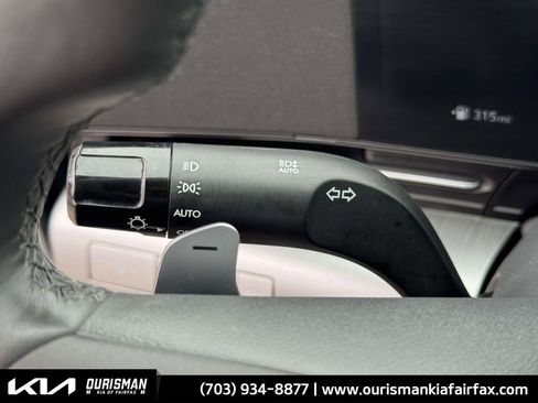 Used 2024 Hyundai Kona SEL w/ Convenience Package image 14