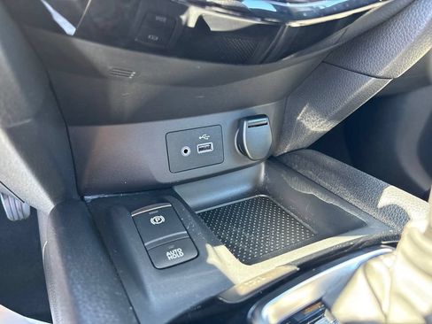 Used 2022 Nissan Rogue Sport SV w/ Technology Package AWD/4WD image 26