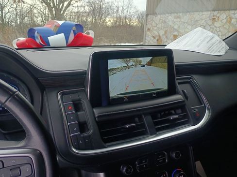 Used 2022 Chevrolet Suburban Z71 image 63