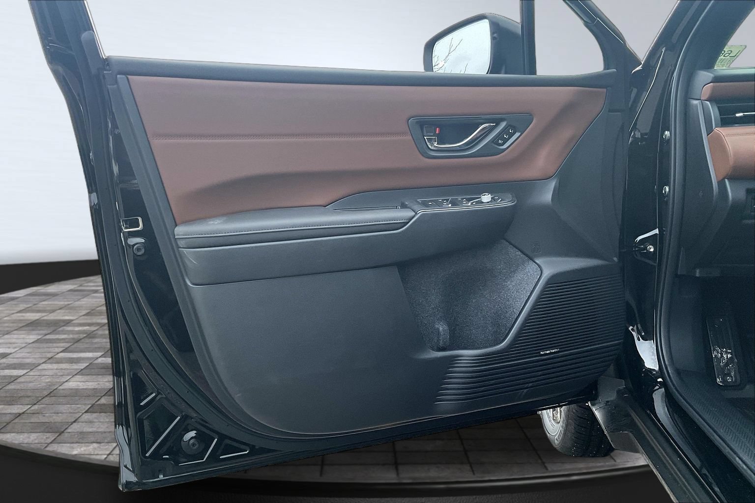 New 2026 Subaru Outback Touring XT AWD/4WD image 18