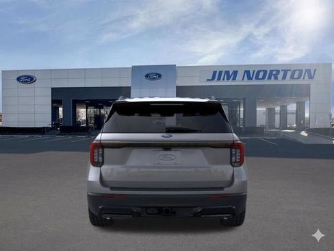 New 2026 Ford Explorer ST-Line w/ ST-Line Street Pack RWD image 7