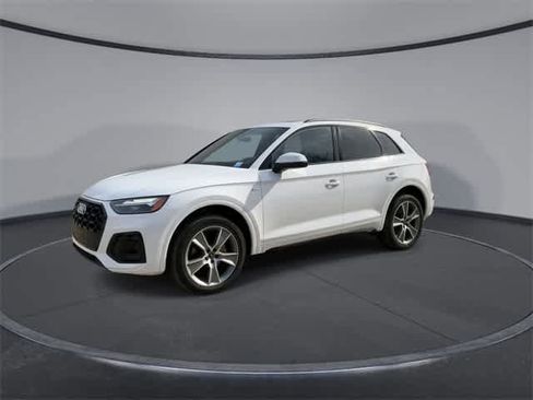 Used 2025 Audi Q5 2.0T Premium image 4