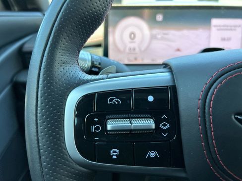 Used 2025 Genesis G80 2.5T Sport Prestige image 2