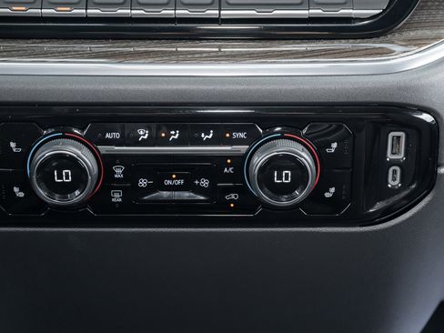 Used 2023 Chevrolet Silverado 1500 RST w/ LPO, Liner Protection Package image 36