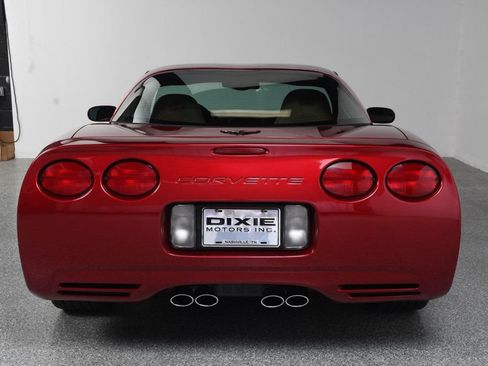 Used 2002 Chevrolet Corvette Coupe w/ Preferred Equipment Group2 RWD image 16