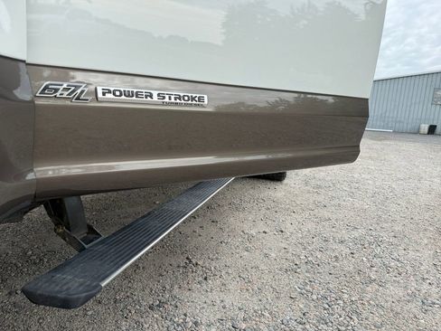 Certified 2022 Ford F350 King Ranch w/ King Ranch Ultimate Package AWD/4WD image 19