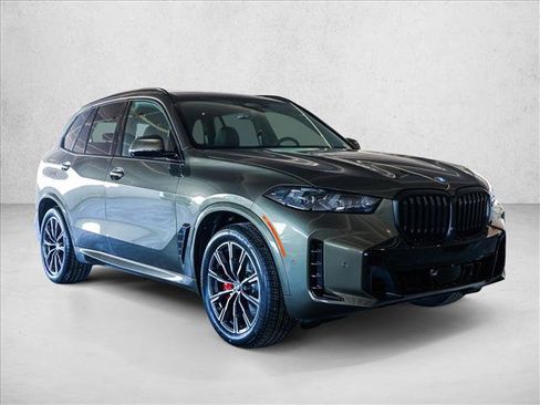 Used 2026 BMW X5 xDrive40i w/ M Sport Package AWD/4WD image 3