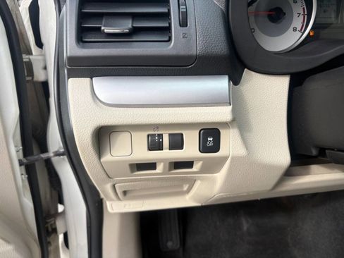Used 2014 Subaru Impreza 2.0i image 13