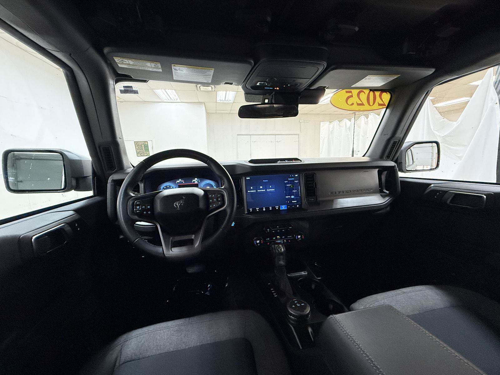 Used 2025 Ford Bronco Big Bend AWD/4WD image 21