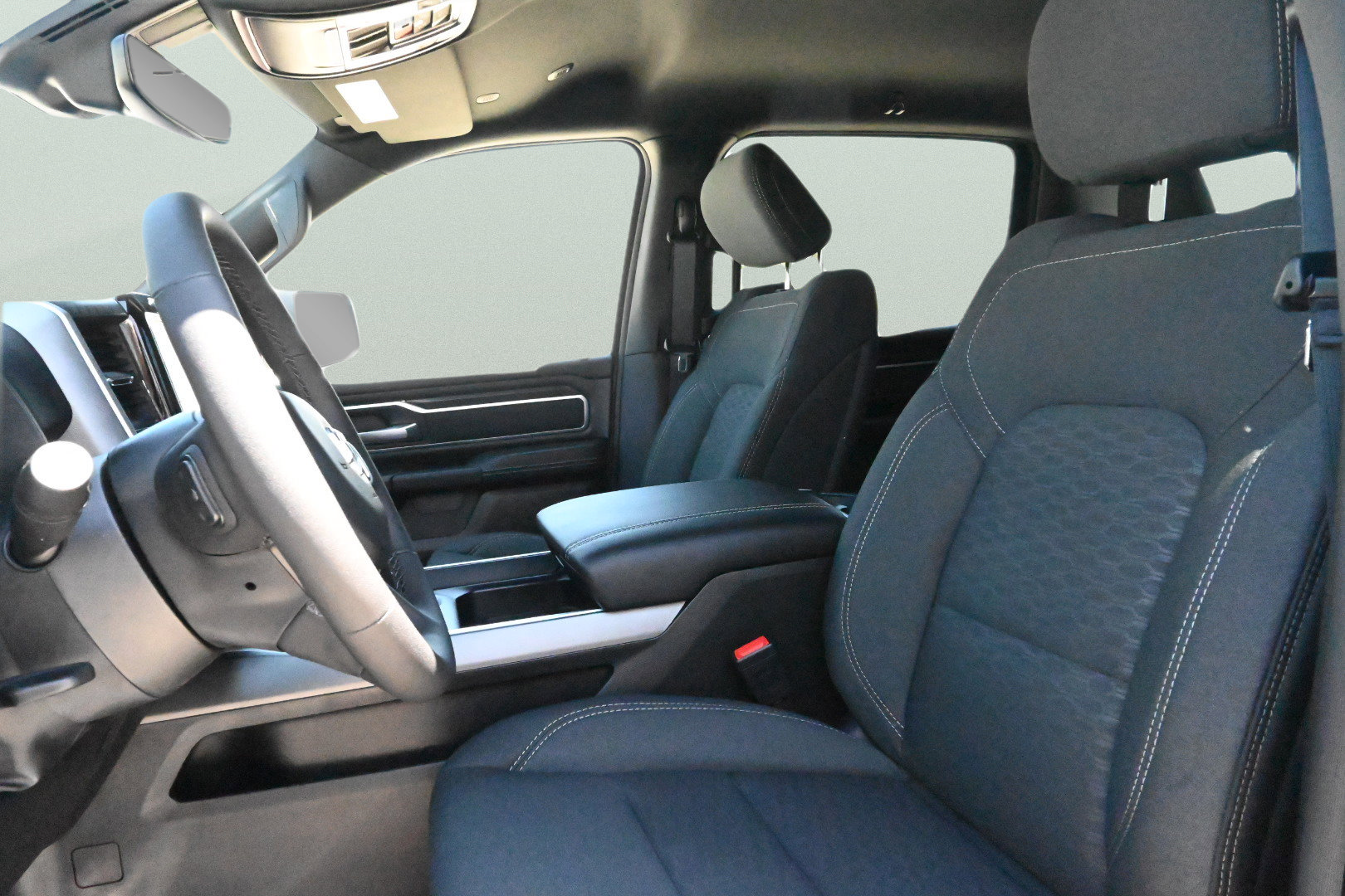 Used 2025 RAM 1500 Big Horn AWD/4WD image 10