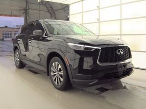 Used 2023 INFINITI QX60 Pure image 9