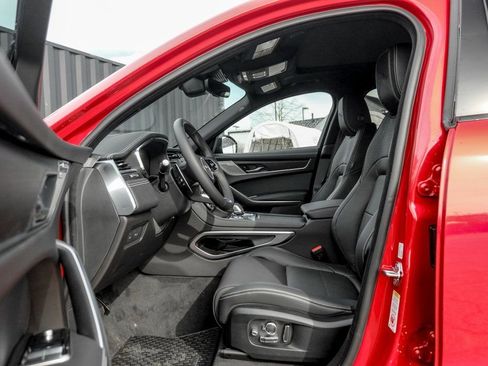 New 2026 Jaguar F-PACE R-Dynamic S image 10