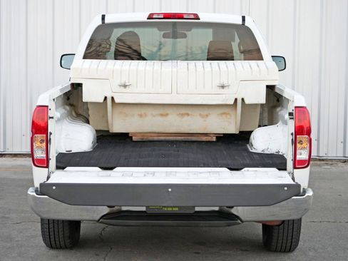 Used 2015 Nissan Frontier S image 9