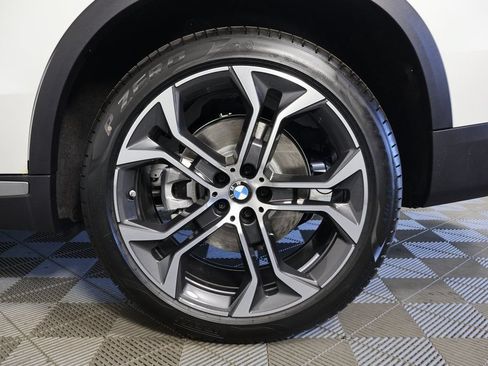 Used 2026 BMW X5 sDrive40i w/ Premium Package RWD image 10