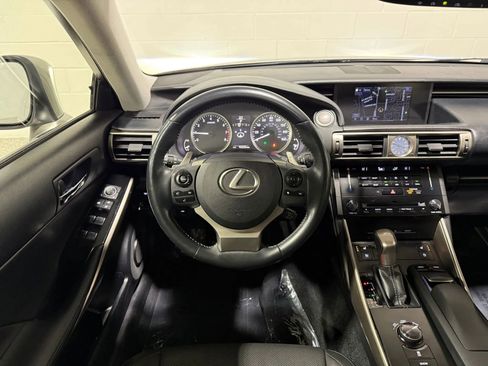 Used 2014 Lexus IS 250 AWD image 21