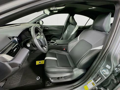Certified 2026 Toyota Camry SE w/ Convenience Package FWD image 21