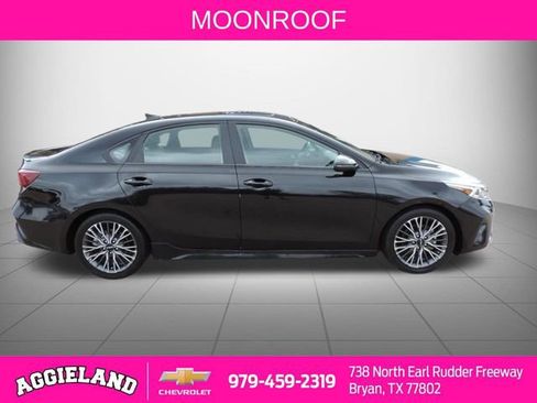 Used 2024 Kia Forte GT-Line w/ GT-Line Premium Package image 2
