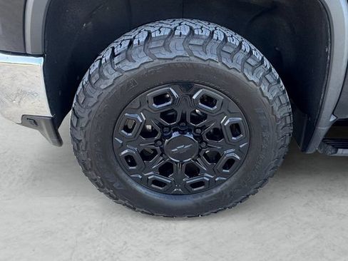 Used 2023 Chevrolet Silverado 2500 LTZ w/ LTZ Plus Package AWD/4WD image 23