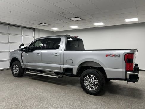 Used 2024 Ford F350 Lariat image 9