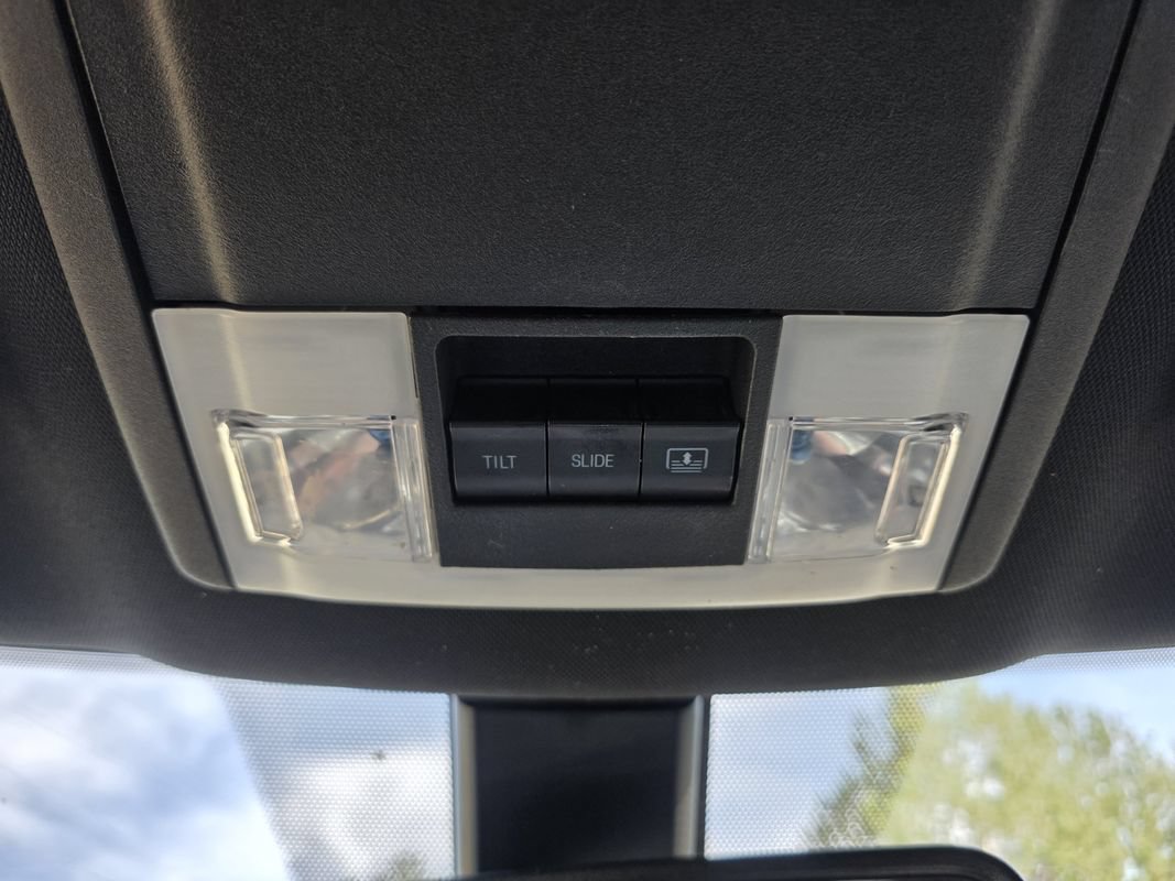 Used 2018 Ford Explorer Sport w/ Equipment Group 401A AWD/4WD image 34