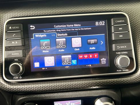 Used 2018 Nissan Kicks SV image 28