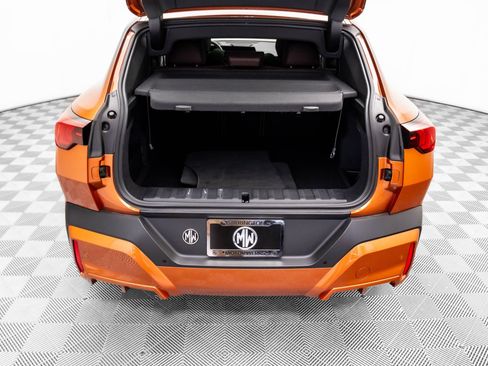 Certified 2025 BMW X2 xDrive28i image 31