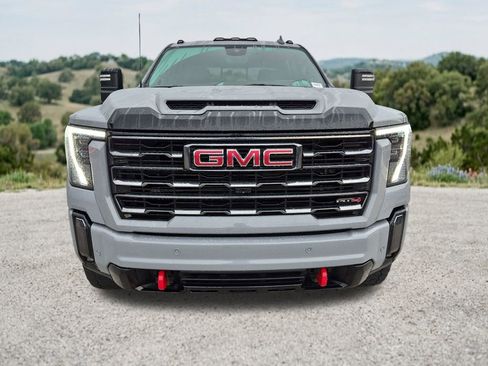 Used 2024 GMC Sierra 2500 AT4 w/ AT4 Premium Plus Package AWD/4WD image 2