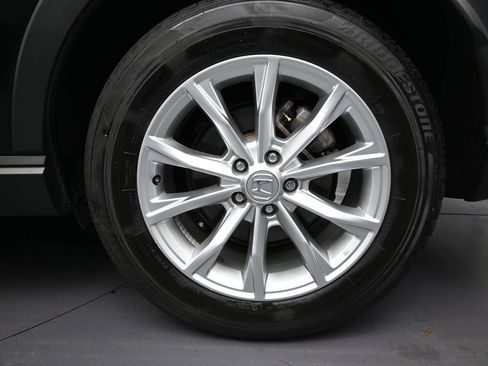 Used 2024 Honda CR-V EX image 9