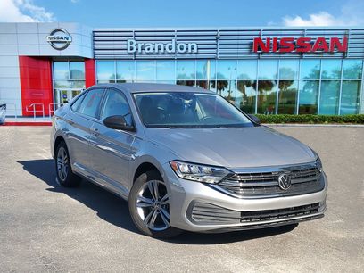Used 2024 Volkswagen Jetta SE