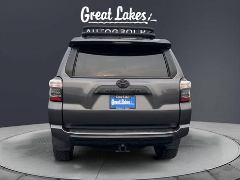Used 2020 Toyota 4Runner TRD Off-Road Premium w/ Moonroof Package AWD/4WD image 4
