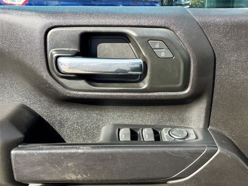 Used 2022 Chevrolet Silverado 2500 W/T w/ WT Fleet Convenience Package image 18