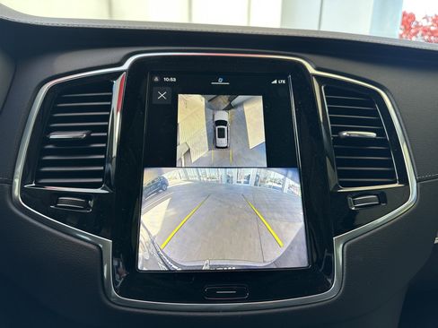 Used 2025 Volvo XC90 B6 Ultra w/ Protection Package Premier image 36